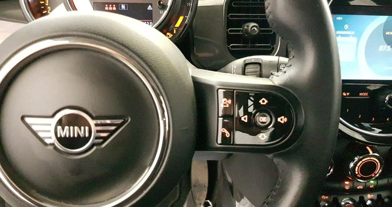 MINI Cooper cena 85900 przebieg: 31000, rok produkcji 2022 z Międzyzdroje małe 596